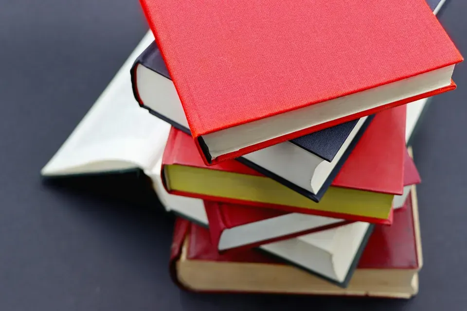### От штампа к образу: как визуальный стиль книги формирует читательский опыт ребенка