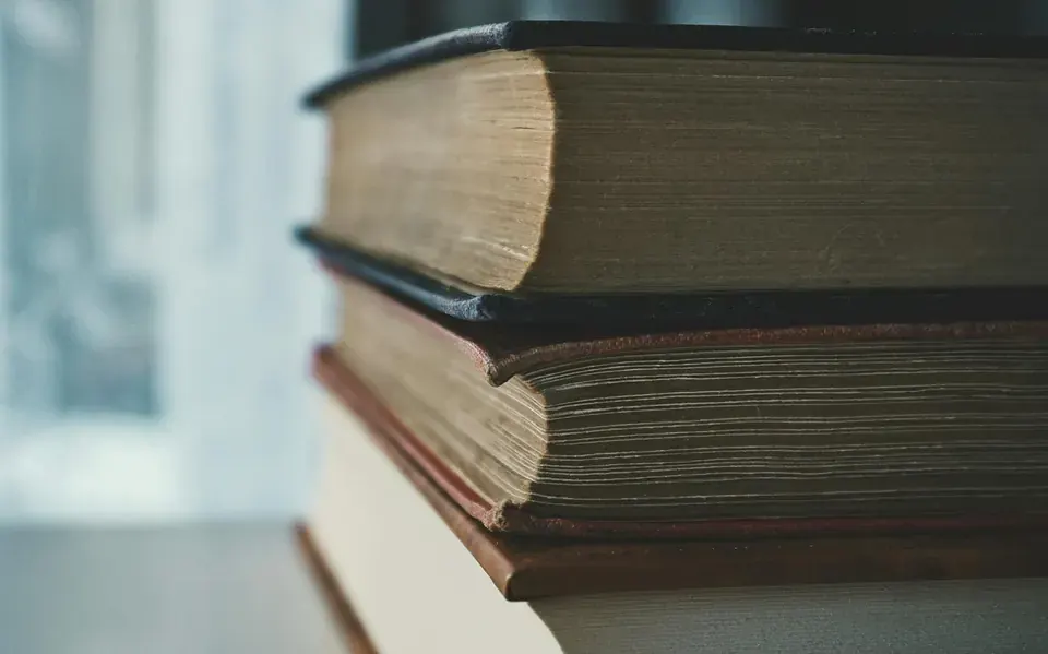Почему животные — главные герои первых книг
